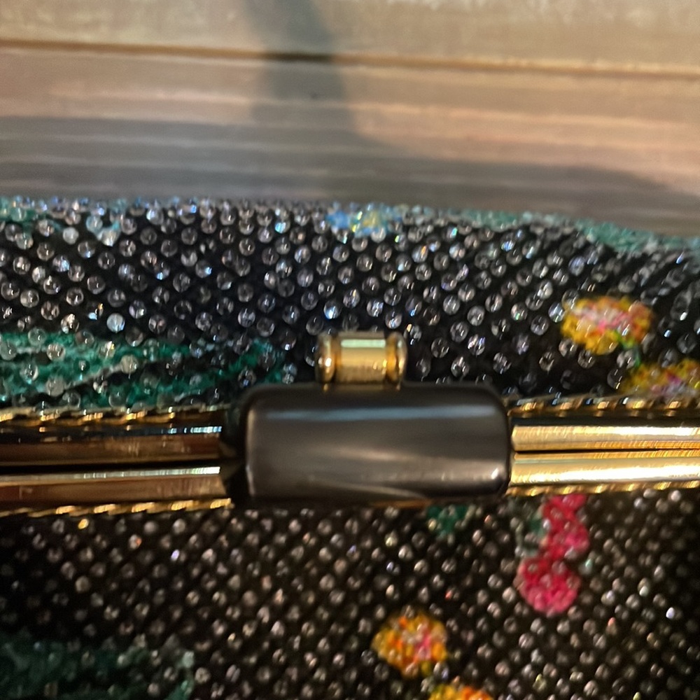 👛 SOLD Vintage Beaded Evening Bag - Picture 10 of 16